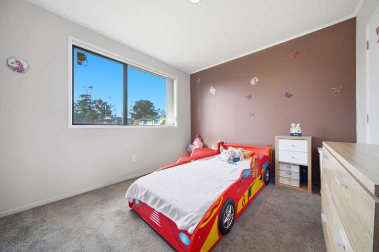 2 Arodella Crescent Ranui_14