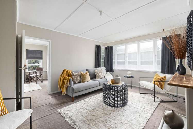 78 Opaki Road Lansdowne_2