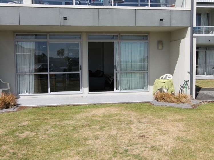 3/300 Lake Terrace Taupo_5