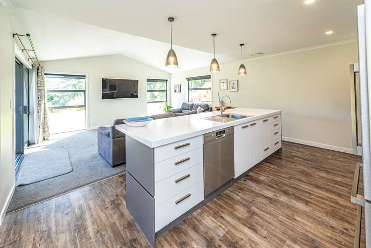 98 Durie Vale Road Okoia_5