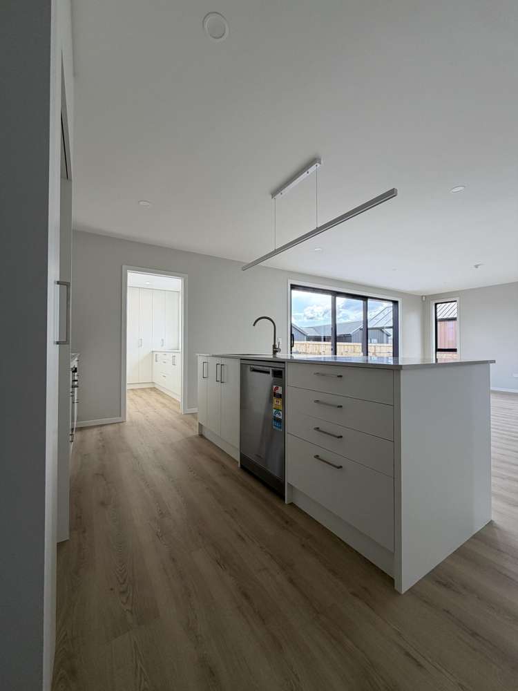 12 Renee Wyn Place Clevedon_5