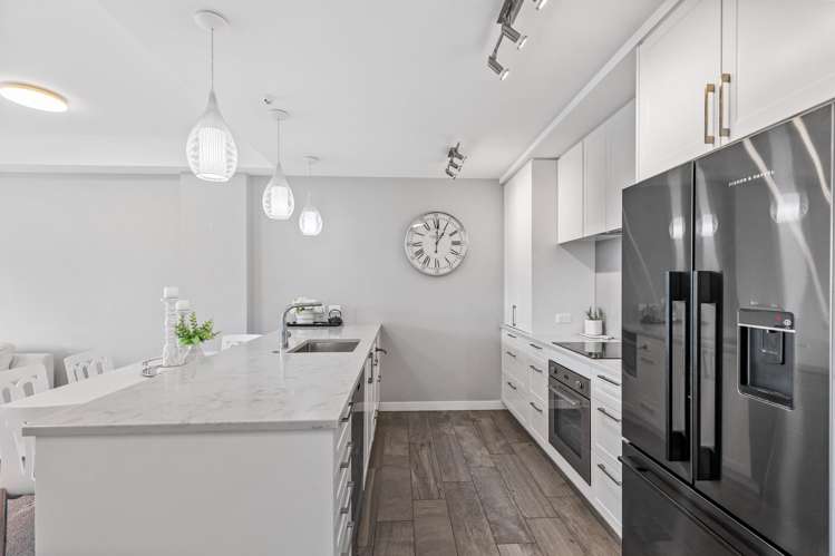 170 Landmark Terrace Orewa_17