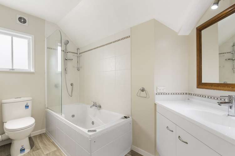 9b Swinton Close Remuera_17