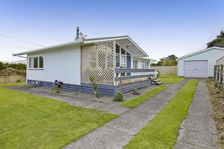 27 Egmont Street Kaponga_1