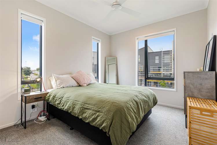 1/48 Nugget Avenue Hobsonville_22