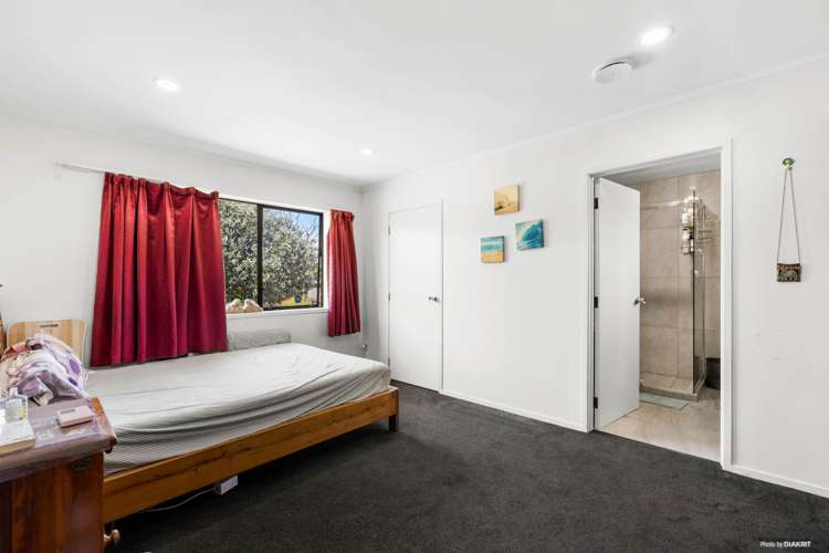 11 Jillteresa Crescent Half Moon Bay_12