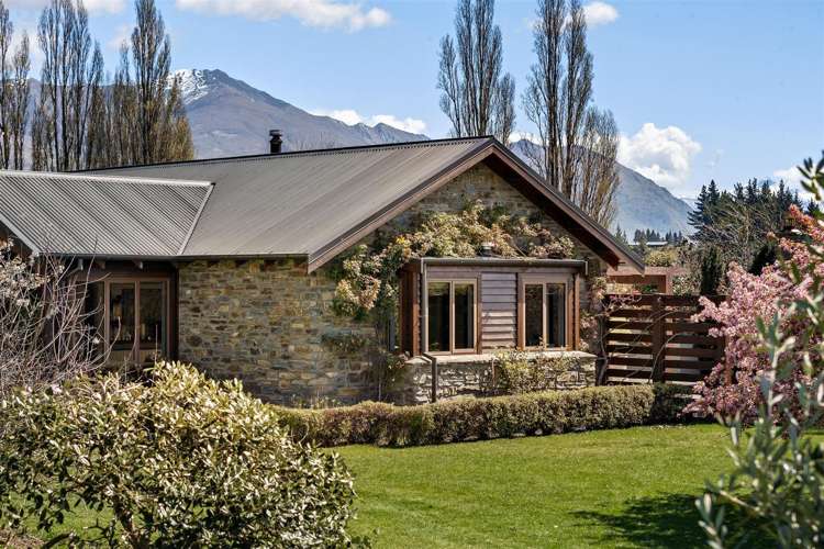 83b Black Peak Road Wanaka_52