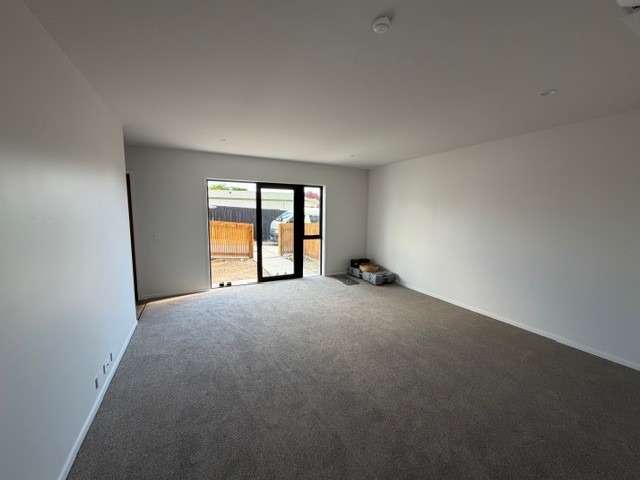 93B Boucher Avenue 11555_1