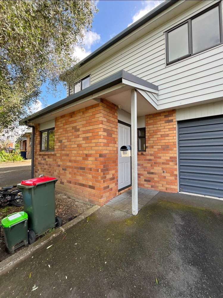 13/36 West Coast Road Glen Eden_0