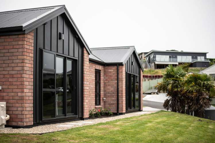 1 Midgard Road Coopers Beach_14