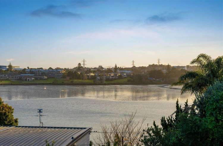 24 Church Crescent Panmure_13