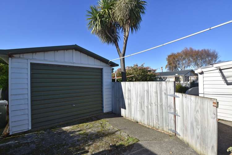 169 Bamborough Street Richmond_13