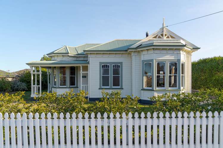 46 Church Street Masterton_27