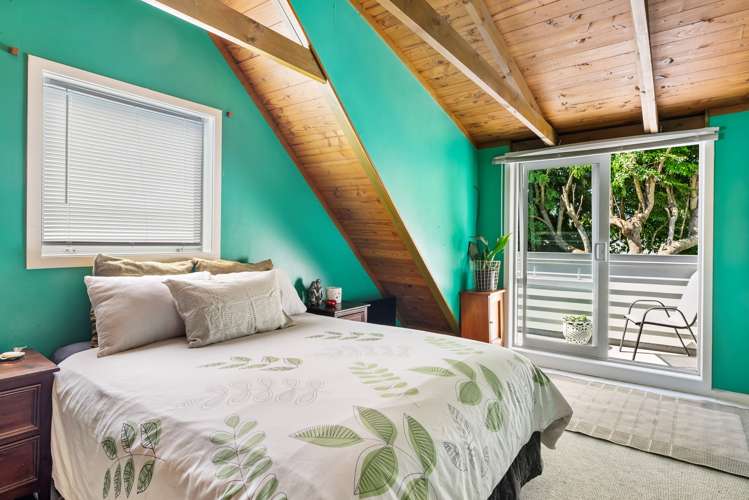 49 Jonathon Street Brookfield_8