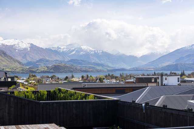 73 Farrant Drive Wanaka_1