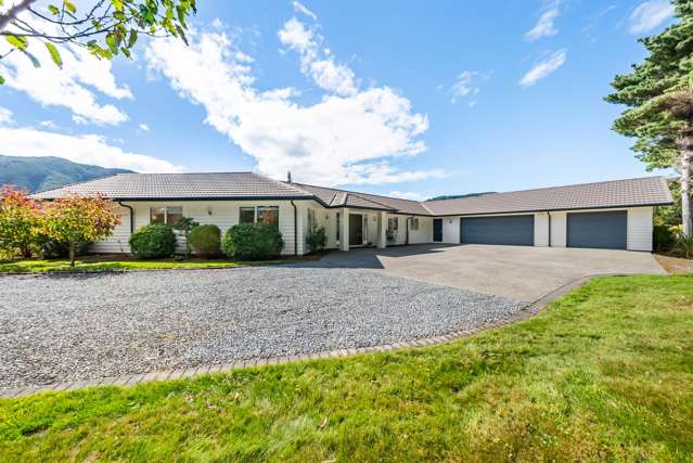 225 Marchant Road Kaitoke_2