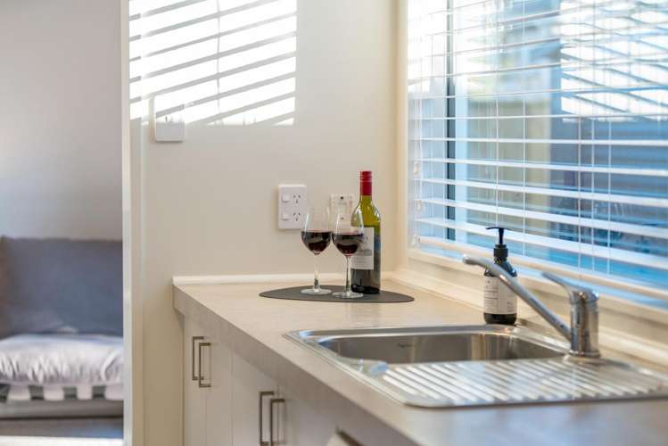 23 Grace Crescent 1140_7