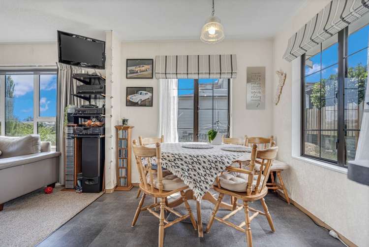 4 Elsted Place Goodwood Heights_7