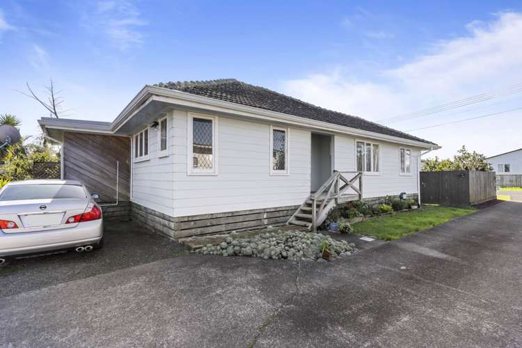 36 Parakai Avenue Parakai_14