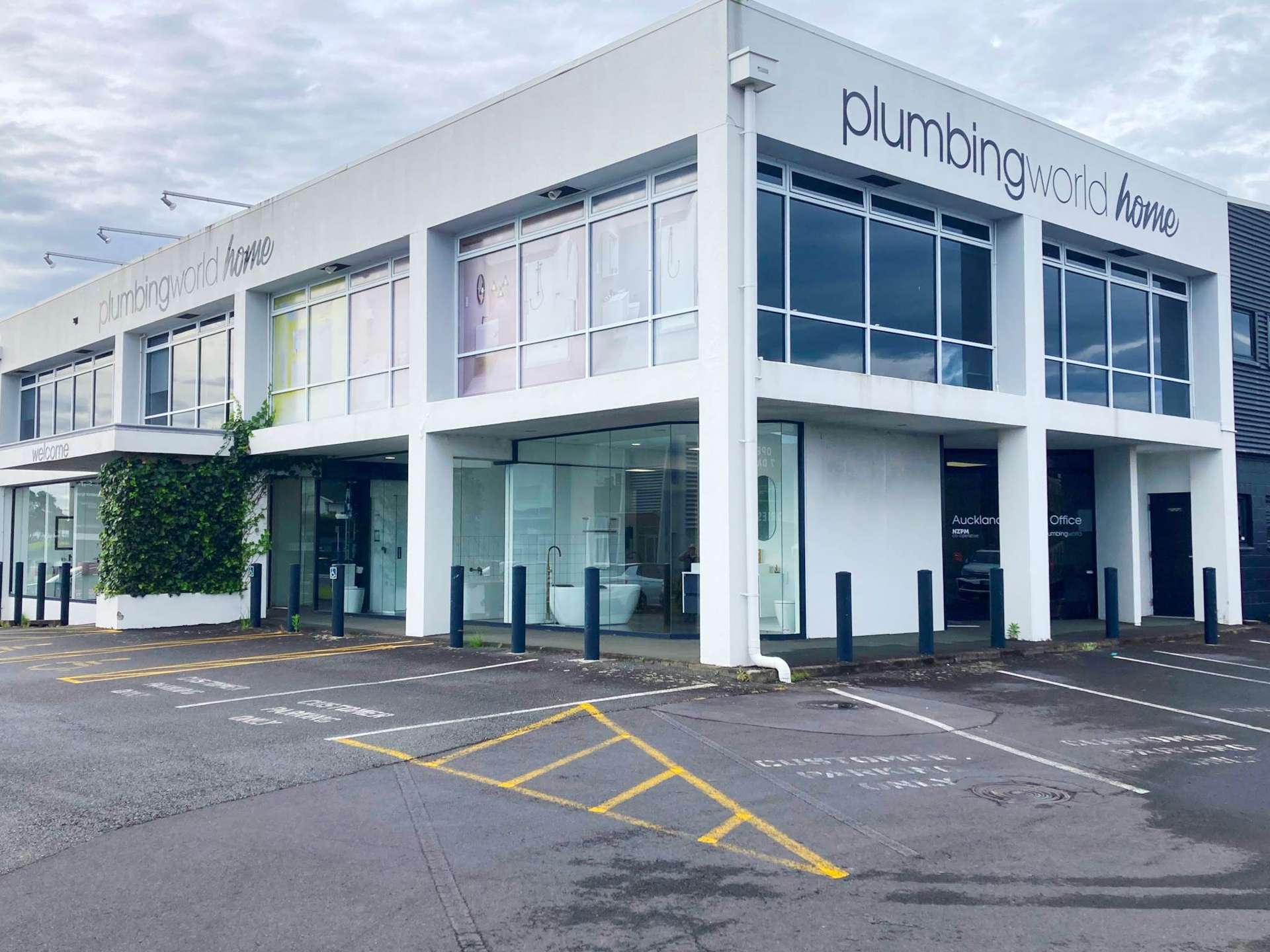 48-50 Lunn Avenue Mt Wellington_0