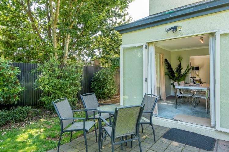 231a Geraldine Street Edgeware_15