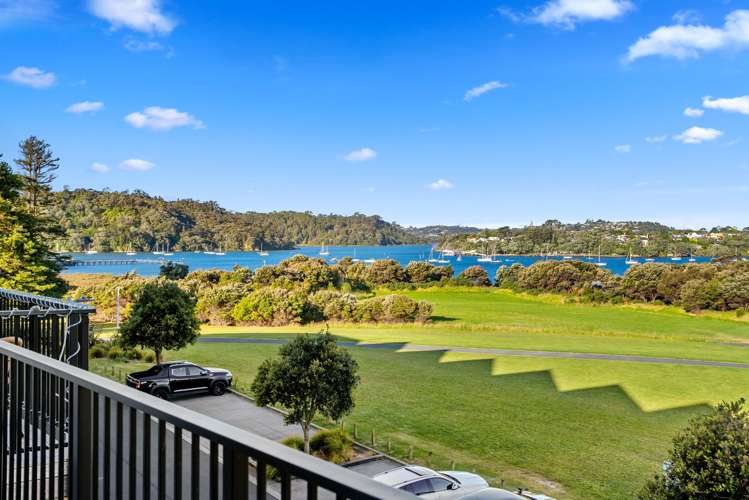 22 Catalina Bay Drive Hobsonville_39