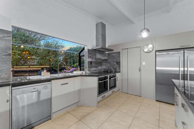 12a Verbena Road Birkdale_3