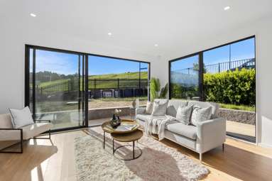 49 Waitai Crescent_1
