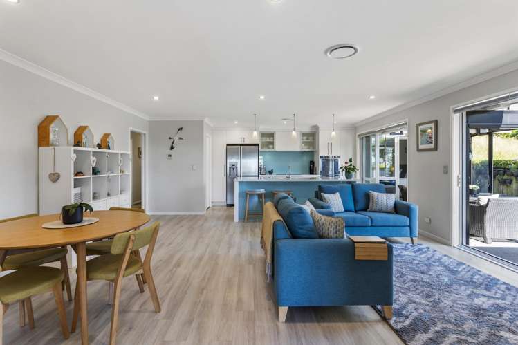 50 Beachwood Drive Hatfields Beach_13