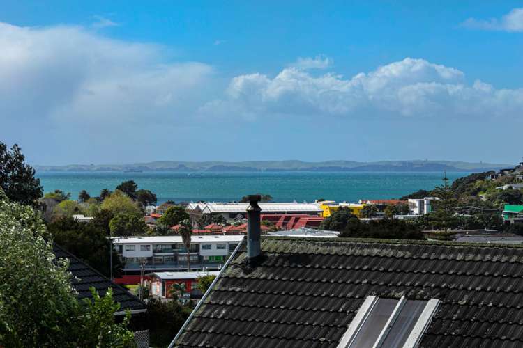 39 Woodlands Crescent Browns Bay_15