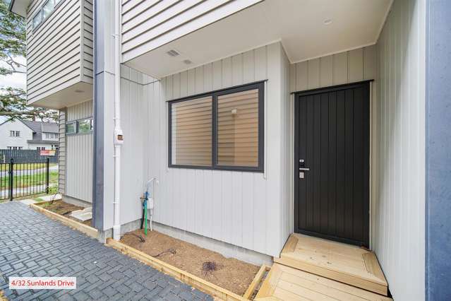 4/32 Sunlands Drive Manurewa_4