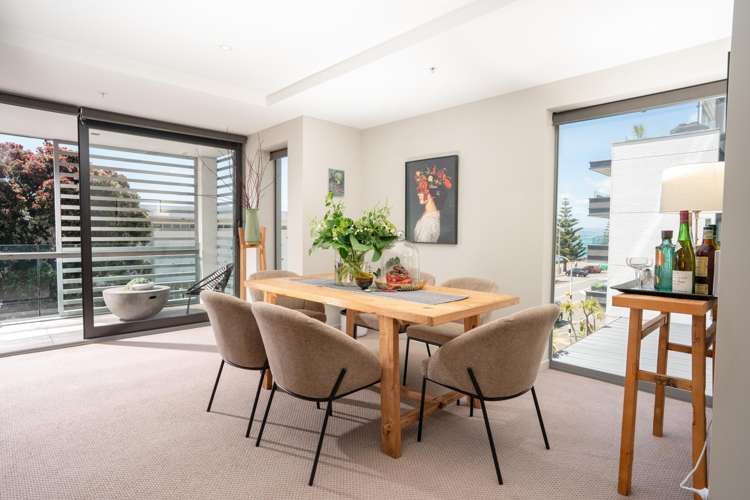 1B/140 Oriental Parade_2