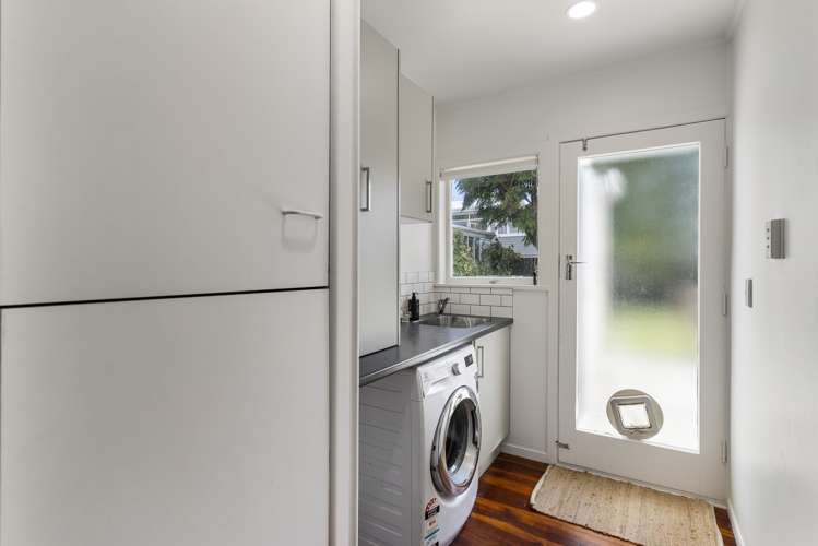 8 Tilden Avenue Hillcrest_22