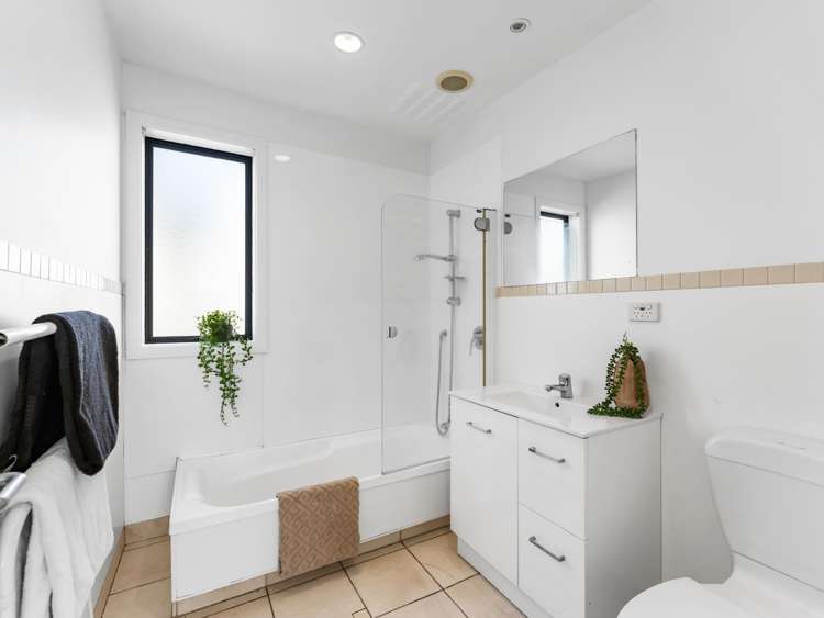 16 Saintly Lane Avondale_10