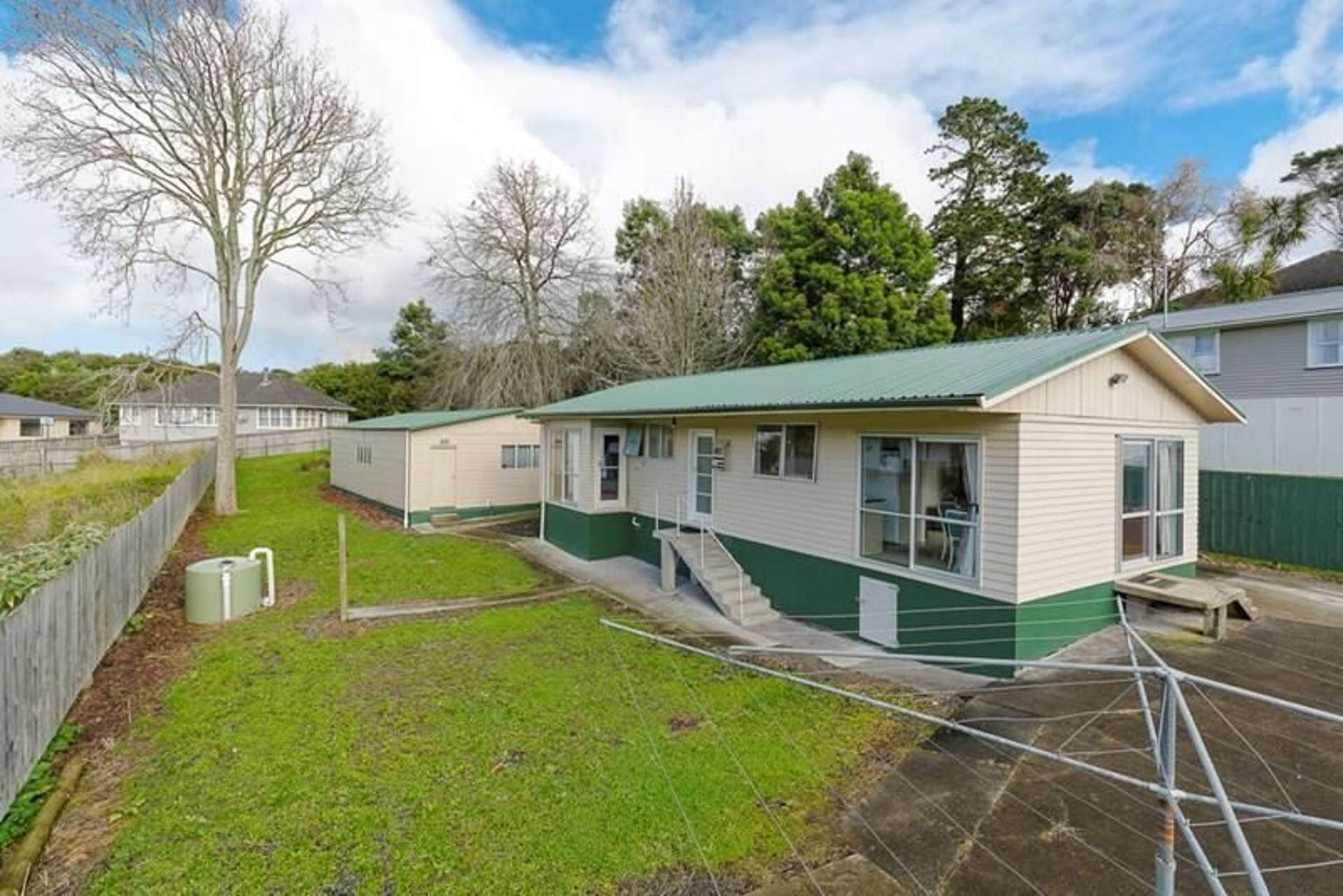 17 Aronui Terrace Kelston_0