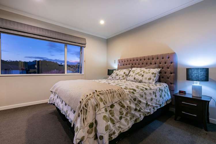 14 Huntington Park Drive Greenhithe_11