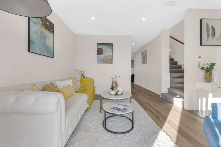 7 Woven Place Karaka_6