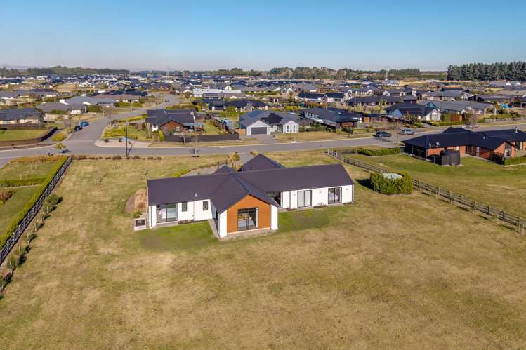 37 Silver Peaks Drive West Melton_16