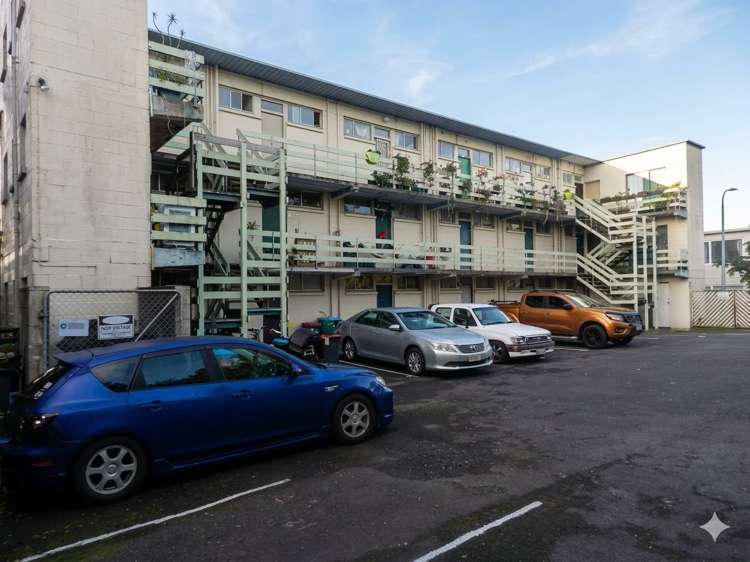 5/17 Esplanade Road Mount Eden_4