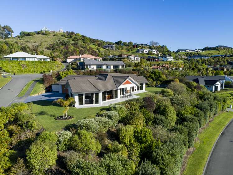 126 Kent Terrace Taradale_18