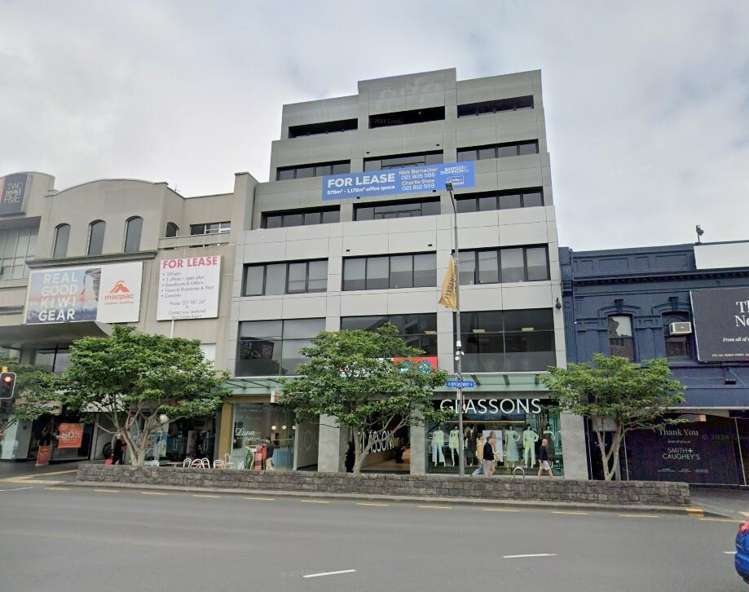 235 Broadway Newmarket_2