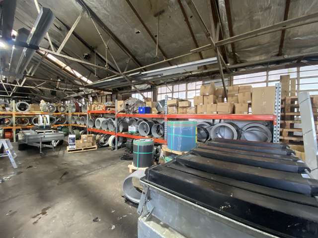 8 Hollands Crescent Naenae_3