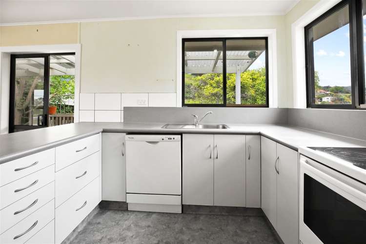 120 Grafton Road Thames_8