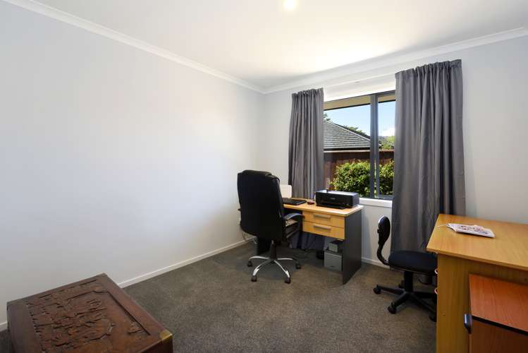 23 Oakdale Grove Richmond_12