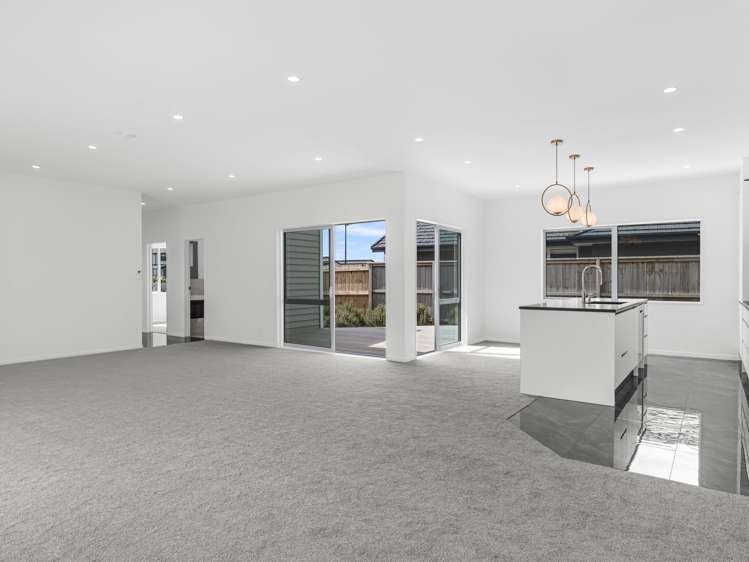 17 Uatoto Road Clarks Beach_24