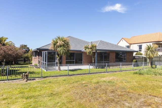 18 Cordyline Place Waimairi Beach_1