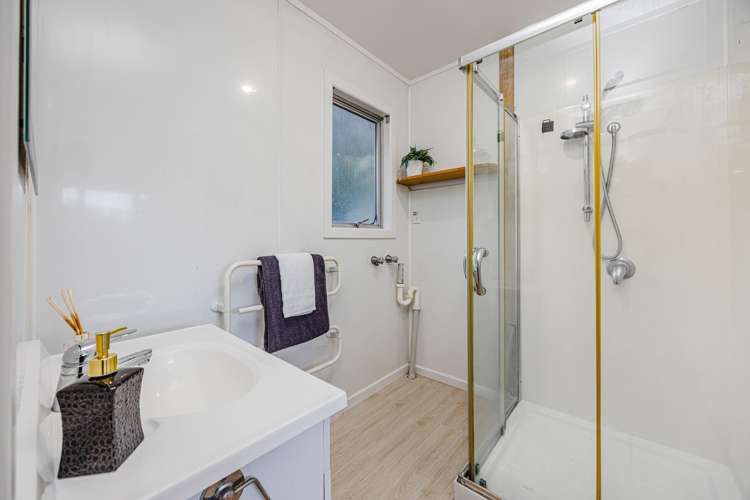 23 Clark Road Pahurehure_23