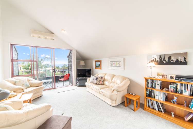 98 Churchill Road Murrays Bay_10