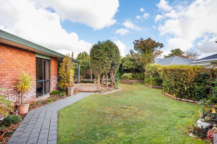 61 Clarke Avenue Highbury_12