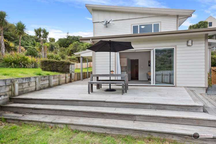 17 Oceanview Terrace Tirohanga_20